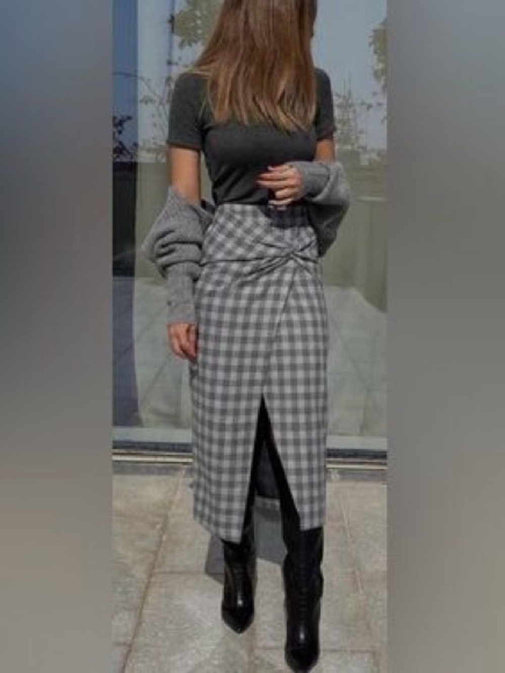 Zara Gray Checkered Pencil Midi Skirt